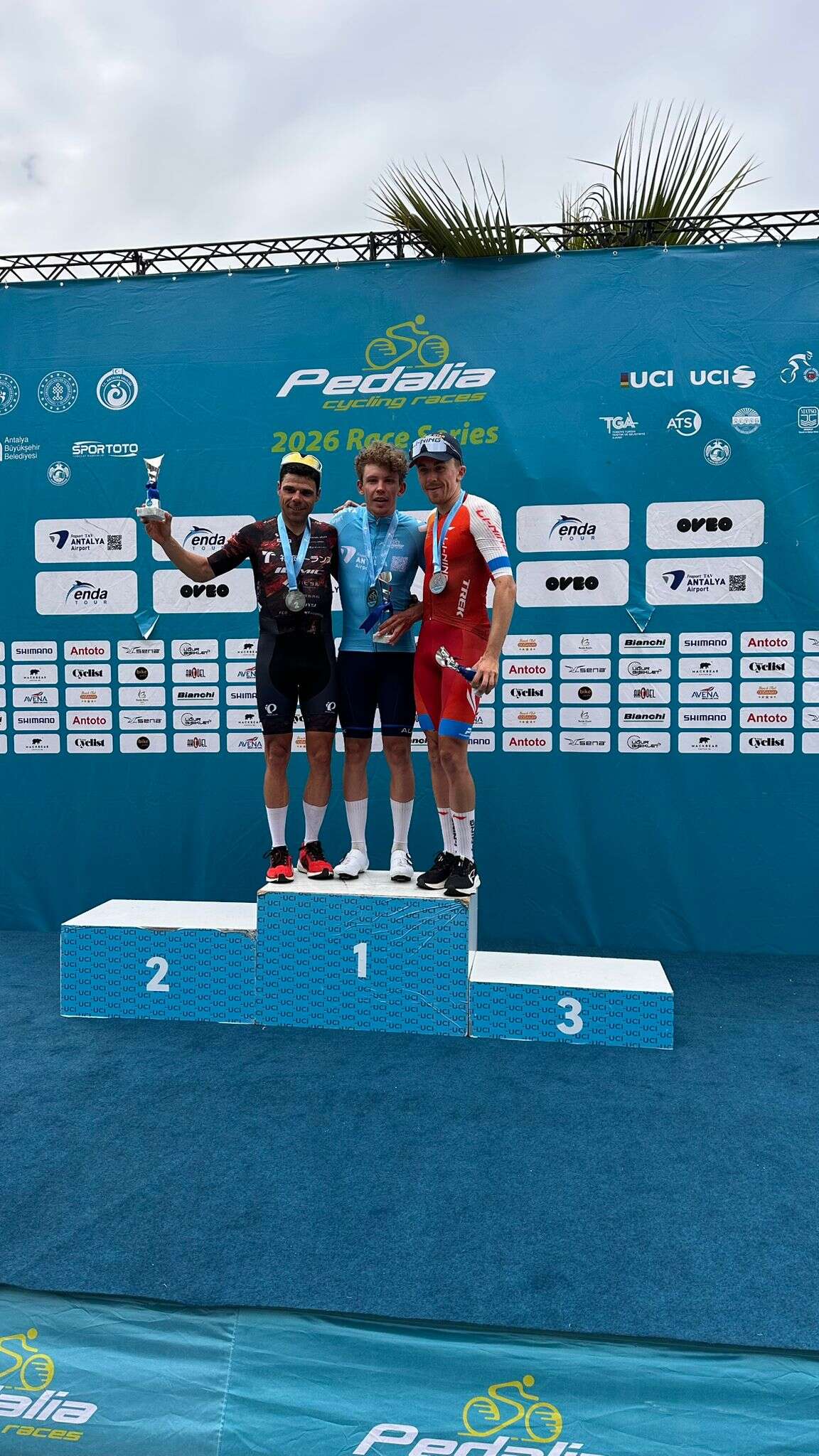 Büyükşehir Bisiklet Kıta Takımı Zirvede 1